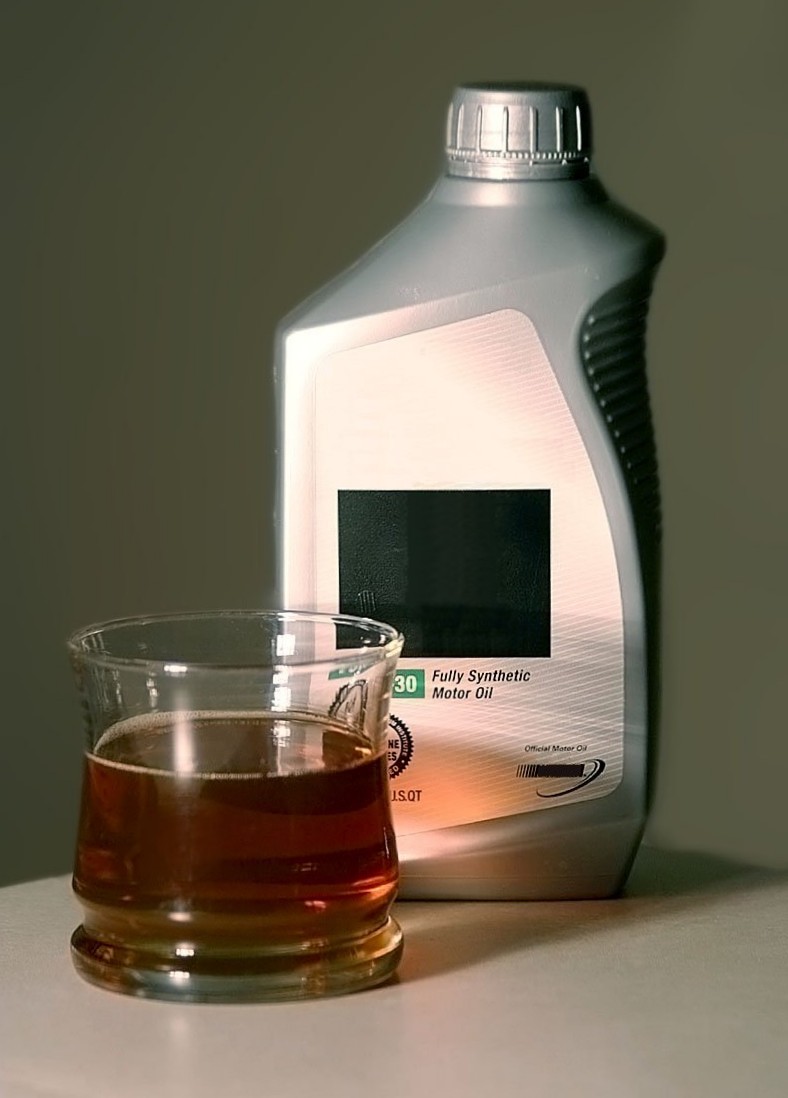 Моторное масло Castrol EDGE 5W-30